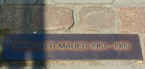 25 ans de commémoration de la chute du Mur - action sur Twitter