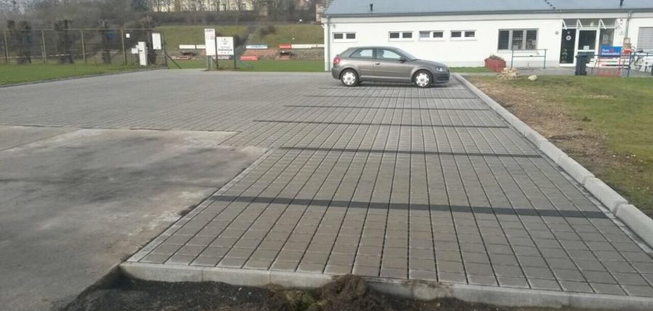 Außenanlagen am Sportlerheim wieder hergestellt