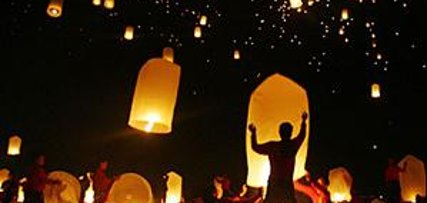 Aufsteigenlassen sog. Skyballons/Himmelslaternen