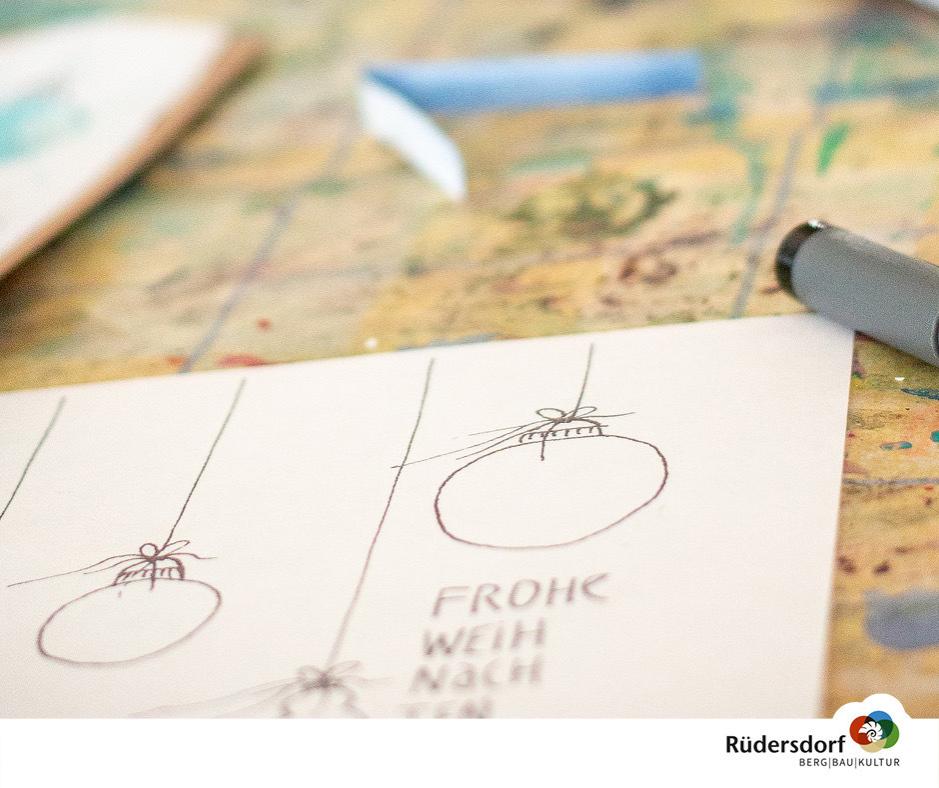 Bastelangebot am 2. Dezember 2021, 15:30 Uhr - Weihnachtskugeln selbst gestalten