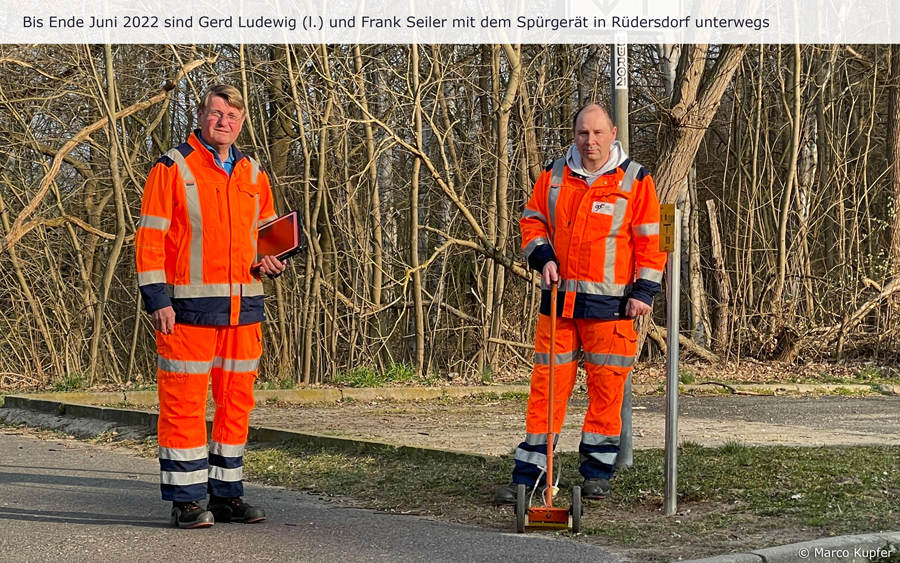 Erdgasnetz-Kontrollen: Mit dem Spürgerät unterwegs in der Gemeinde